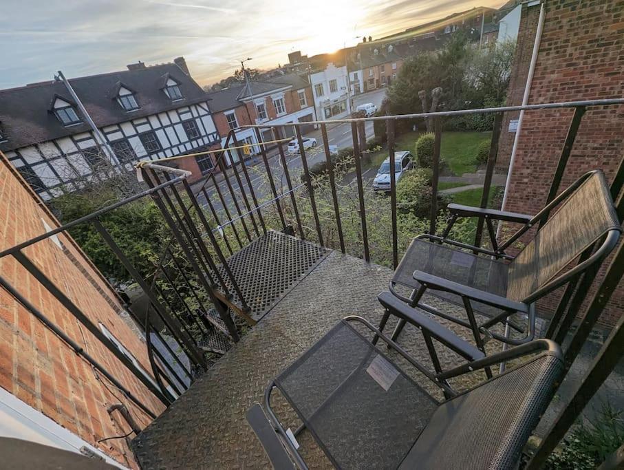 Shakespeare'S Stay Stratford-upon-Avon Bagian luar foto